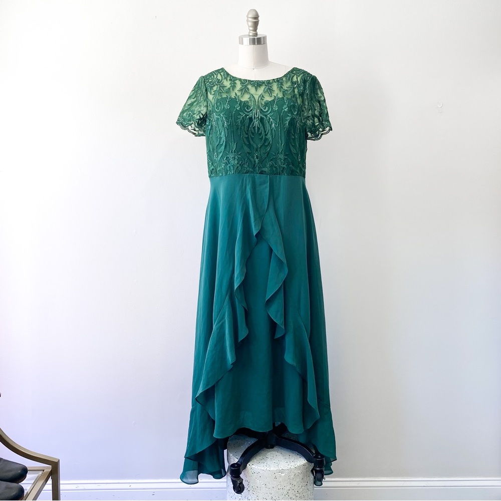 JJ's House • Asymetrical Gown • 14
